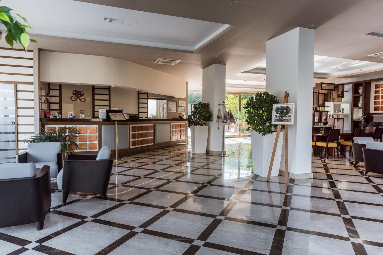 Rondo' Hotel Bari Exteriör bild