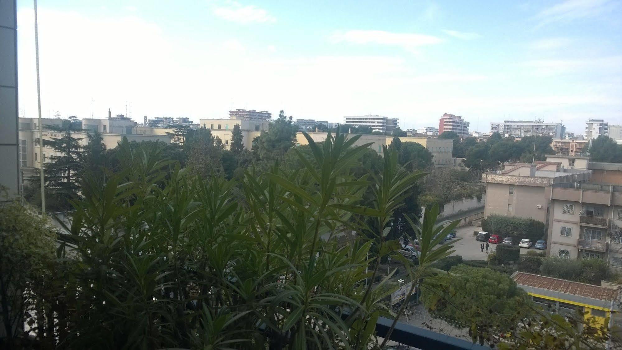 Rondo' Hotel Bari Exteriör bild